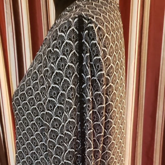 Ivanka Trump Top - Picture 2 of 7